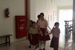 Tour Sekolah Kelas 1